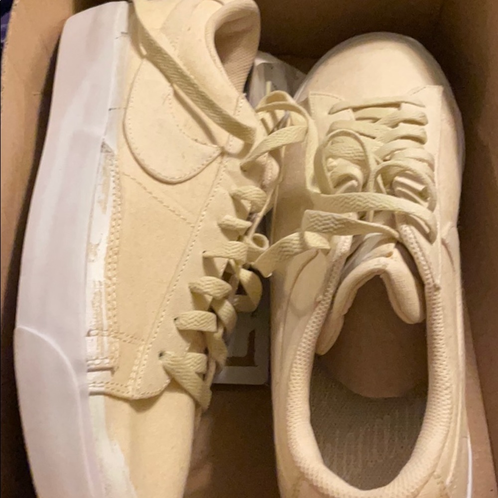 Blazer low
